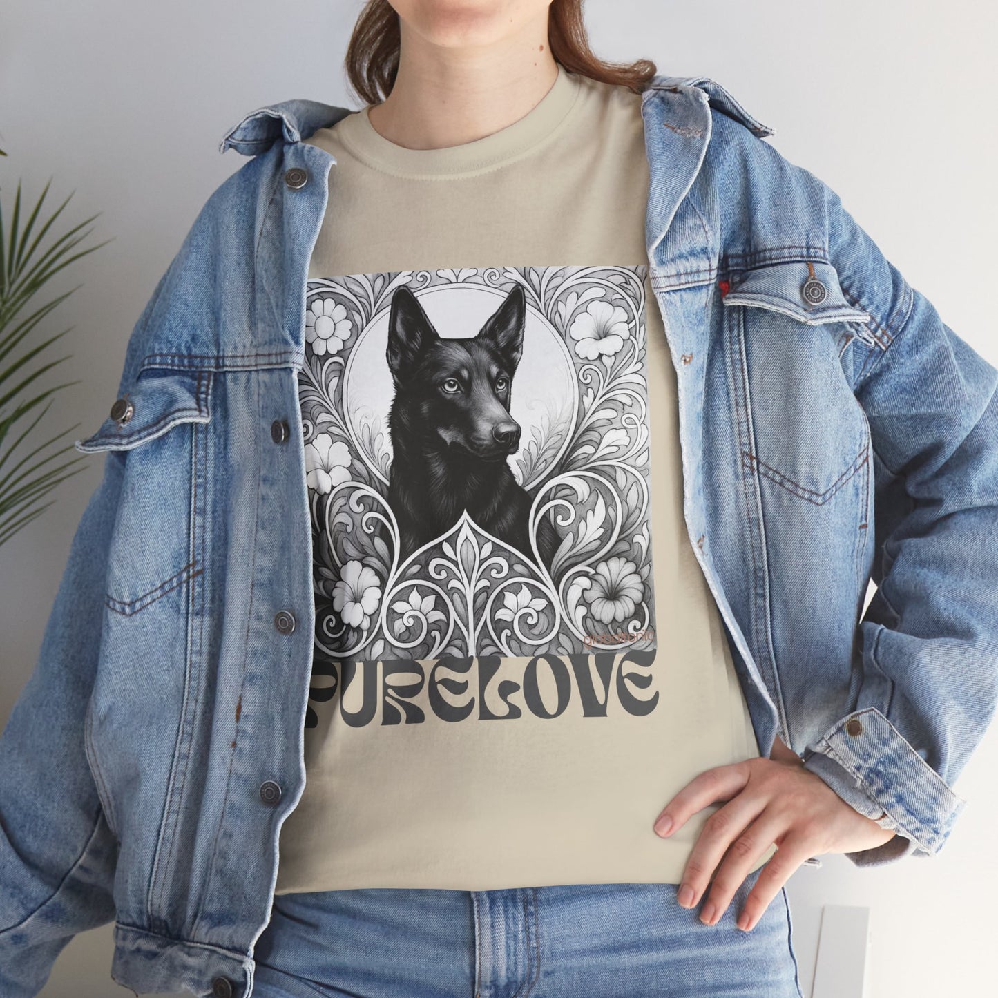 Kelpie Black Vintage Unisex Cotton Tee for Dog Lovers (Black & White)