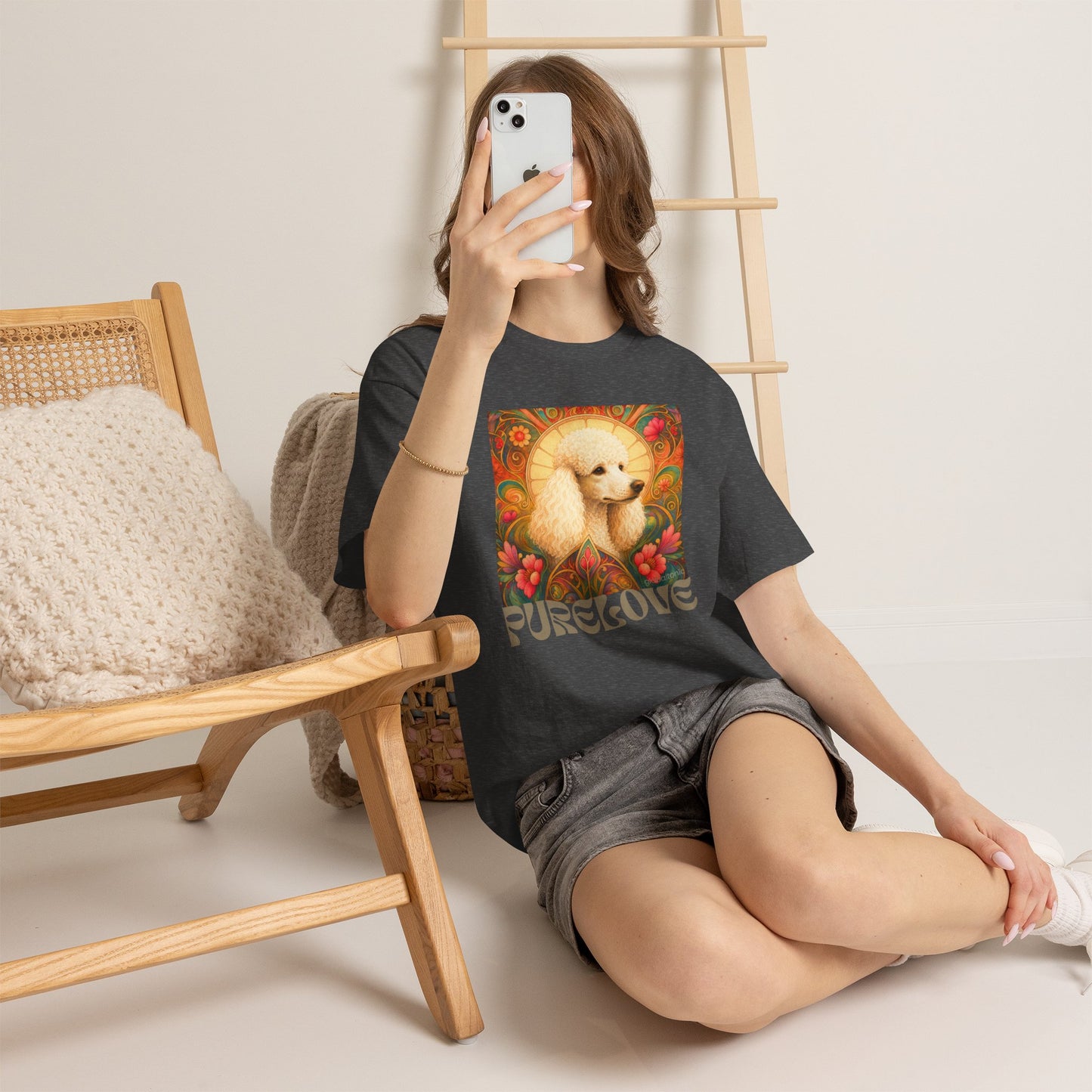 White Poodle Vintage Graphic T-Shirt – Unisex Cotton Tee for Dog Lovers