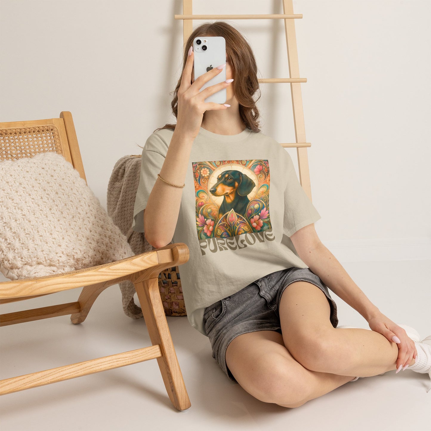 Dachshund Black Tan Vintage Graphic T-Shirt – Unisex Cotton Tee for Dog Lovers