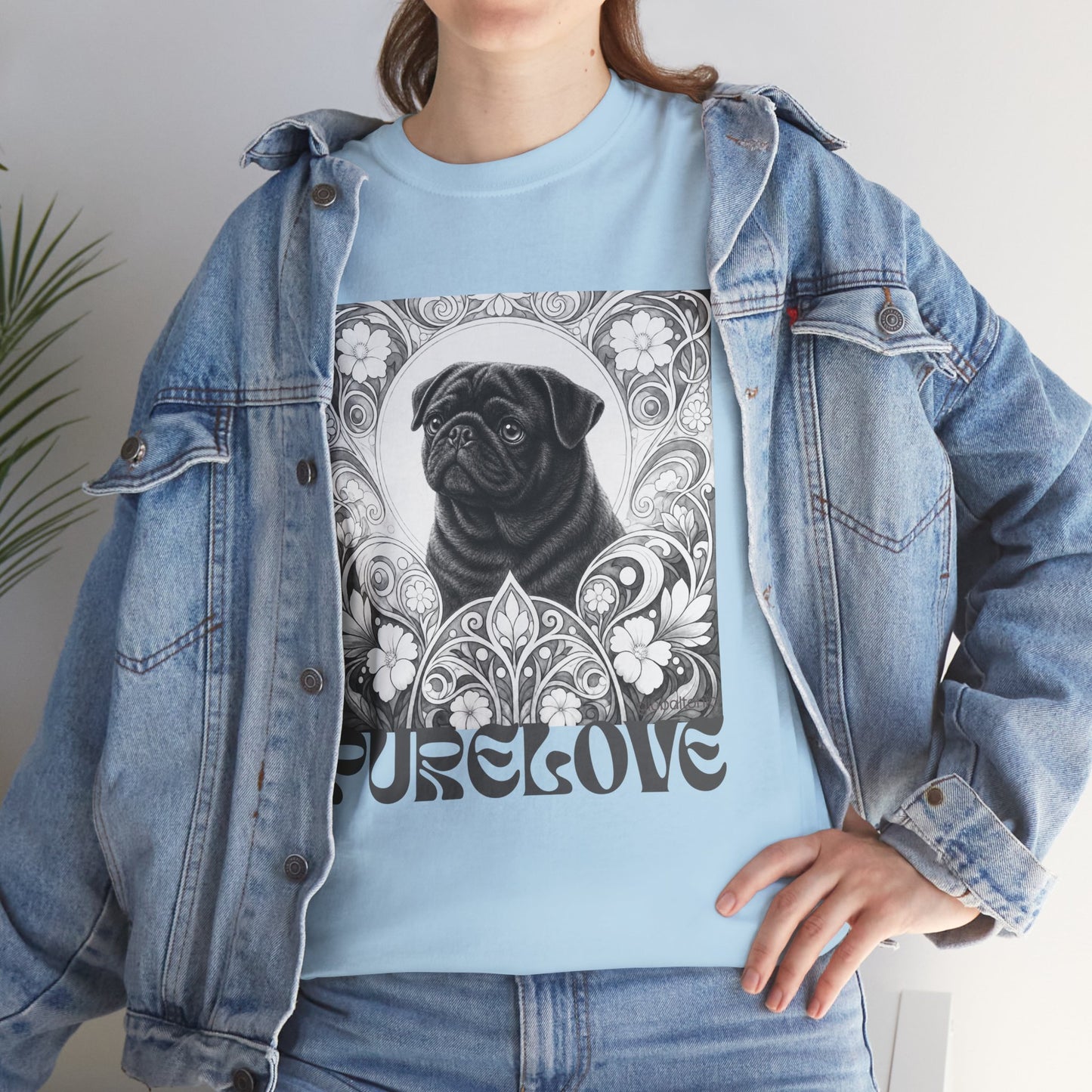 Pug Black Vintage Unisex Cotton Tee for Dog Lovers (Black & White T-Shirt)