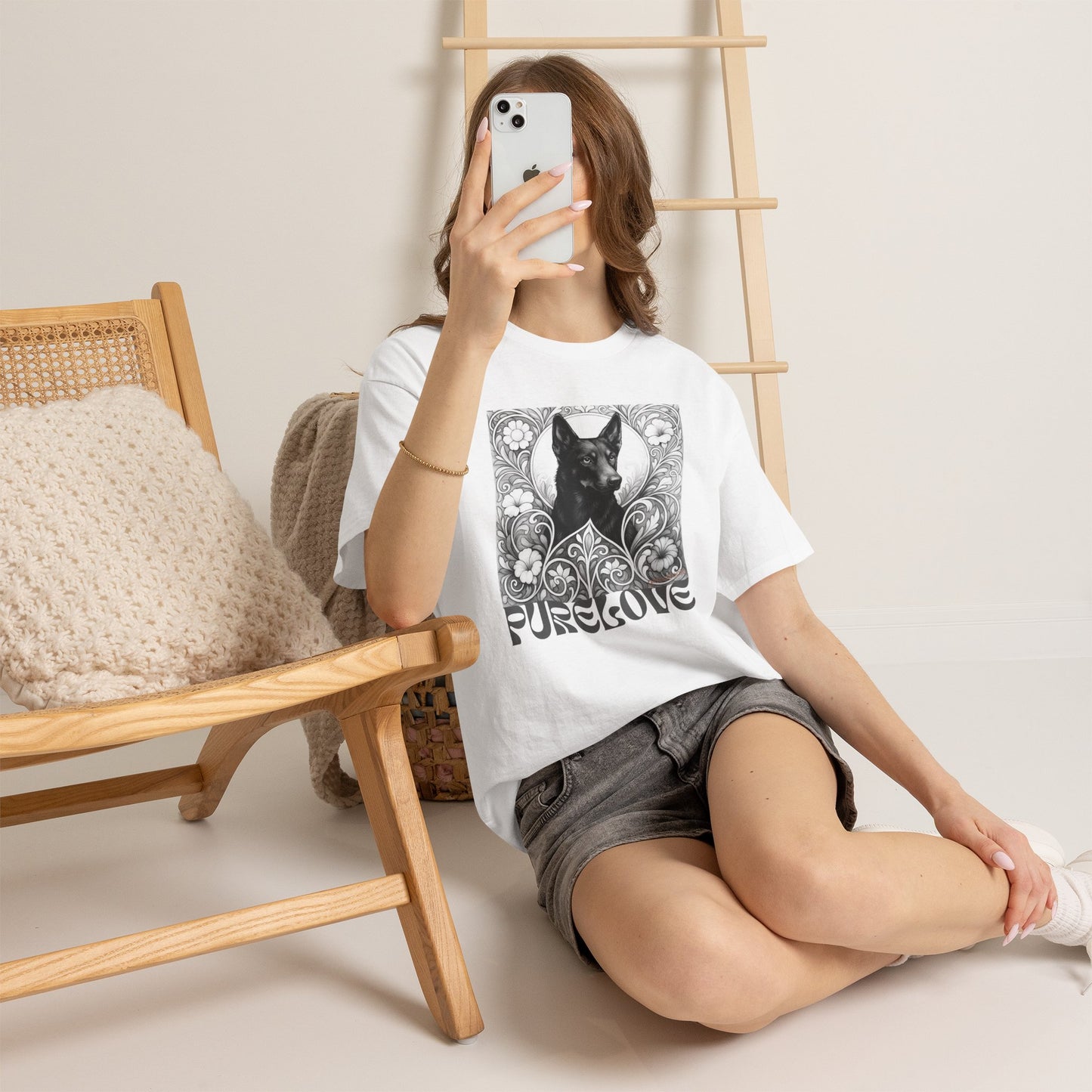 Kelpie Black Vintage Unisex Cotton Tee for Dog Lovers (Black & White)