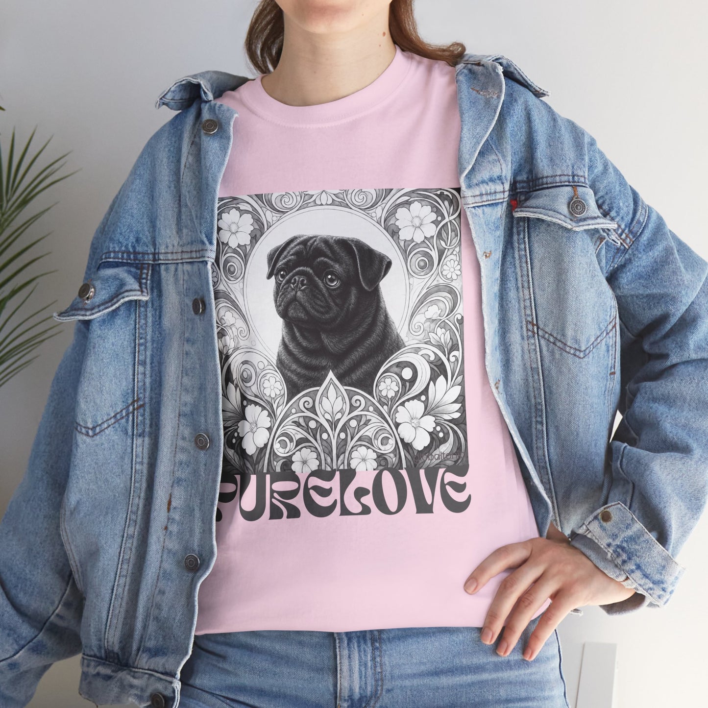 Pug Black Vintage Unisex Cotton Tee for Dog Lovers (Black & White T-Shirt)