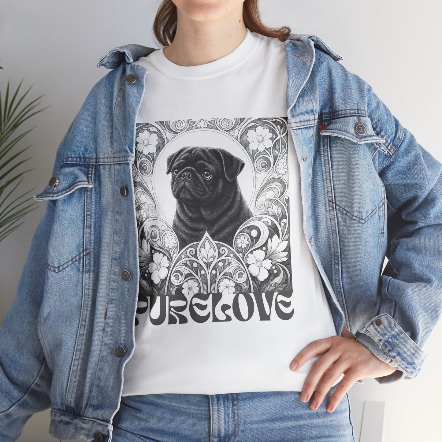 Pug Black Vintage Unisex Cotton Tee for Dog Lovers (Black & White T-Shirt)