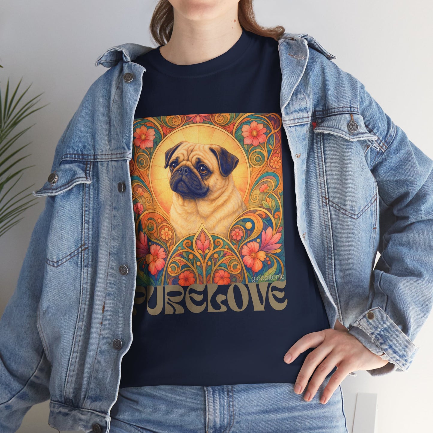 Pug Tan Vintage Graphic T-Shirt – Unisex Cotton Tee for Dog Lovers