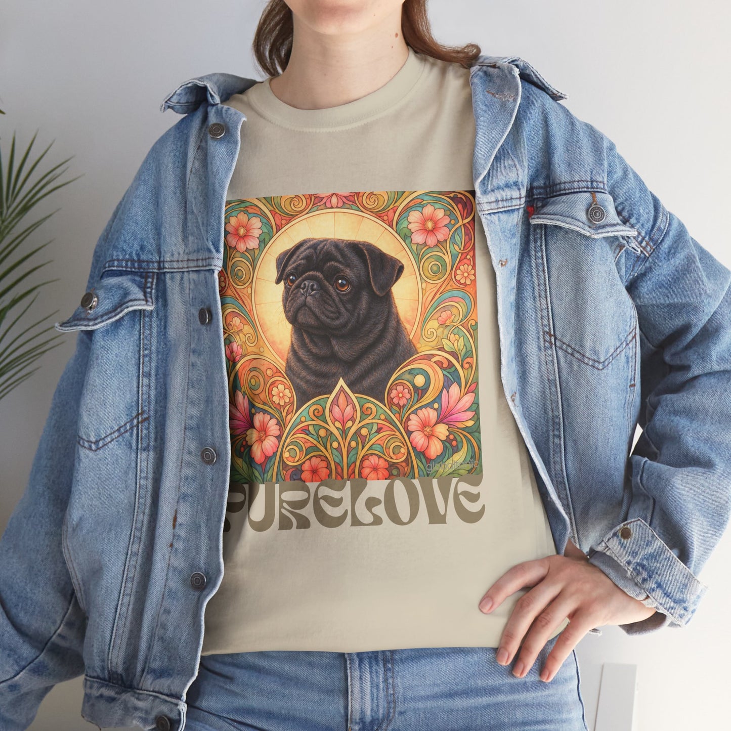 Pug Black Vintage Graphic T-Shirt – Unisex Cotton Tee for Dog Lovers