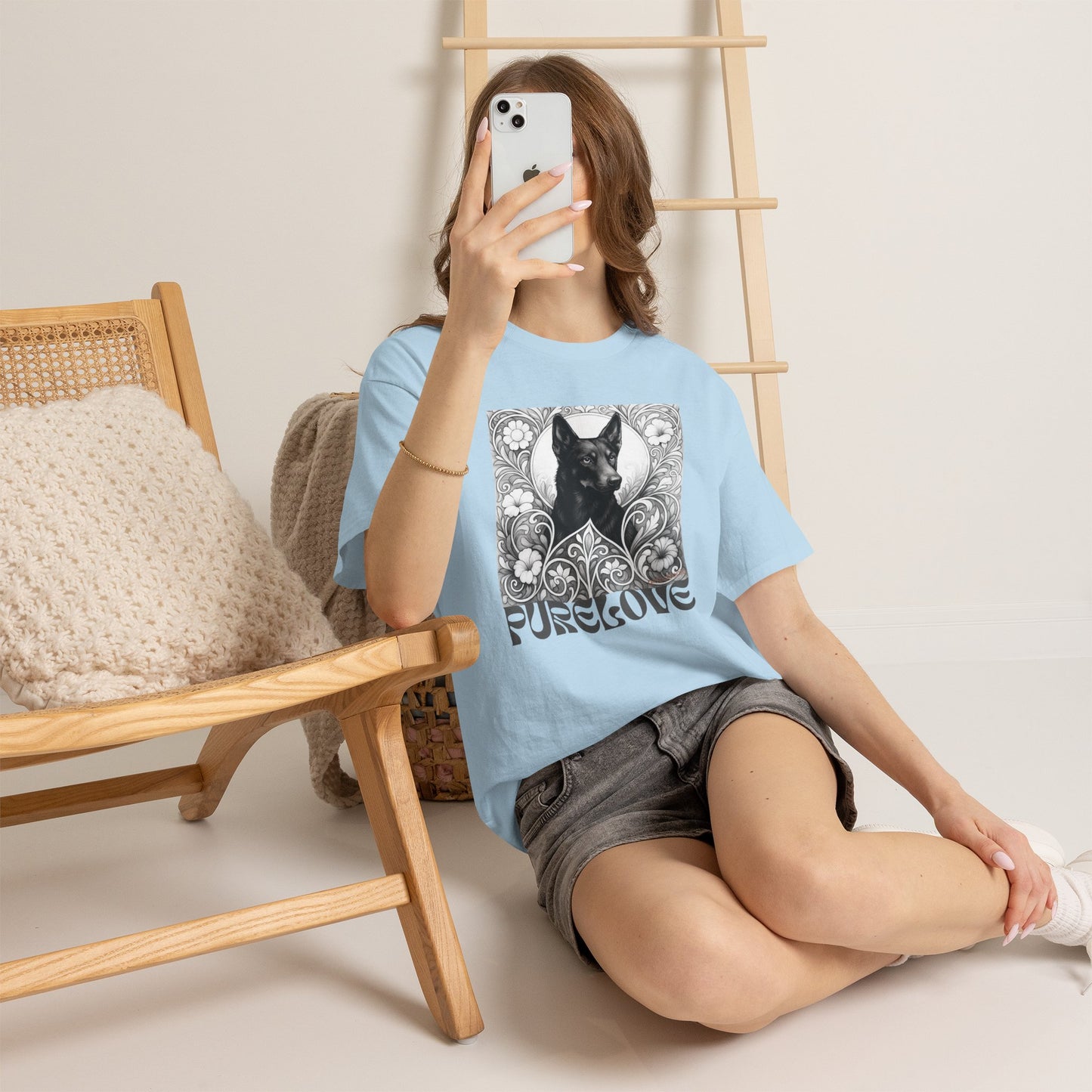 Kelpie Black Vintage Unisex Cotton Tee for Dog Lovers (Black & White)