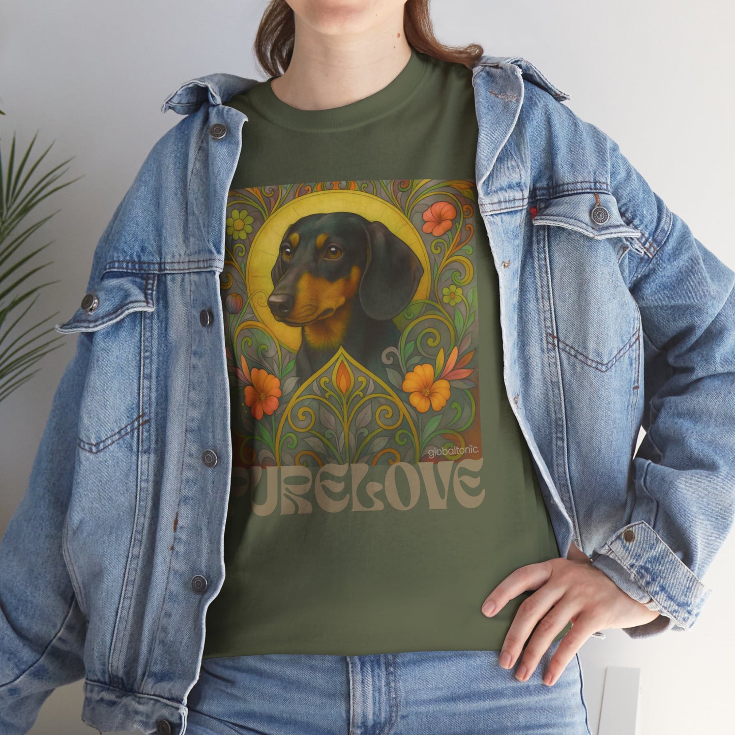 Dachshund Black Tan Shorthair Vintage Graphic T-shirt - Unisex Cotton Tee for Dog Lovers