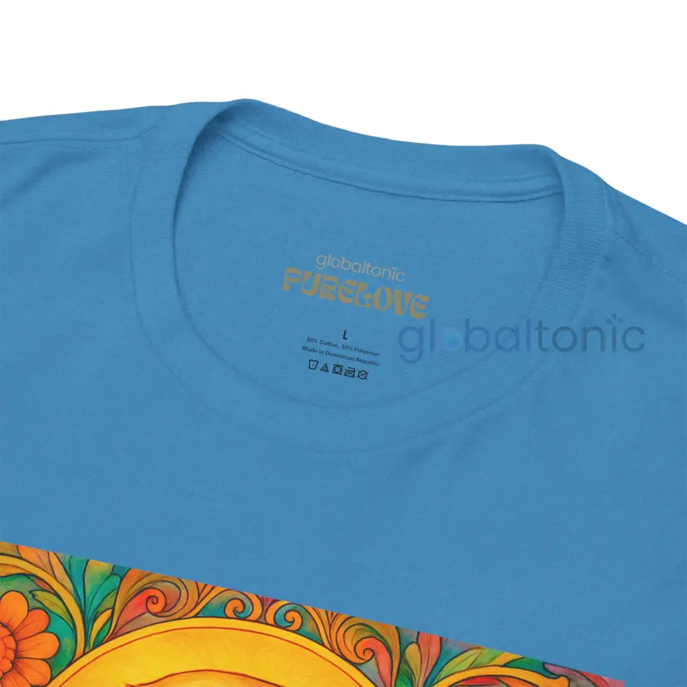 Golden Labrador Vintage Graphic T-shirt - Unisex Cotton Tee for Dog Lovers T-Shirt