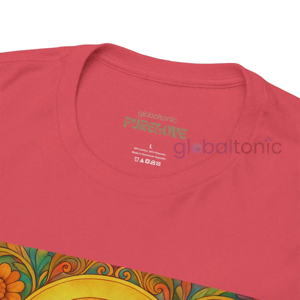 Golden Labrador Vintage Graphic T-shirt - Unisex Cotton Tee for Dog Lovers T-Shirt