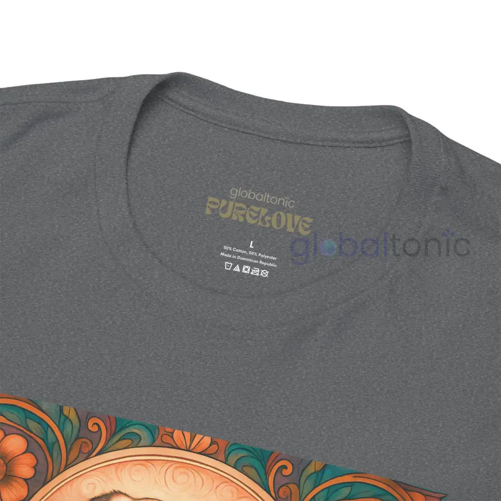 Pug Vintage Graphic T-Shirt – Unisex Cotton Tee for Dog Lovers T-Shirt