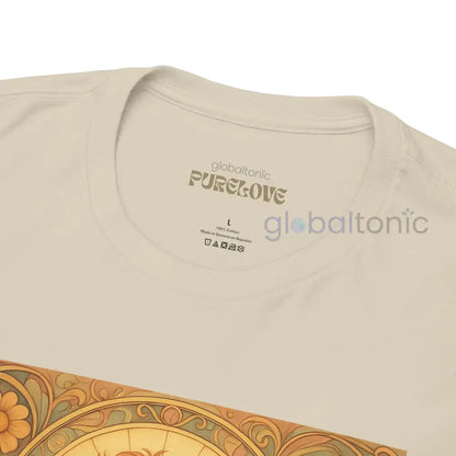 Strawberry Cavapoo (Cavoodle) Vintage Graphic T-shirt -Unisex Cotton Tee for Dog Lovers T-Shirt